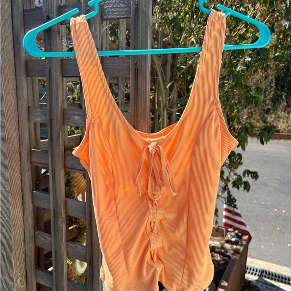 Rue21 Vibrant Orange Tank Top - Picture 1 of 1